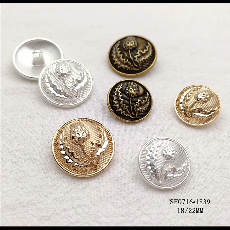 Metal buttons — style 16 by Senfa Mfg