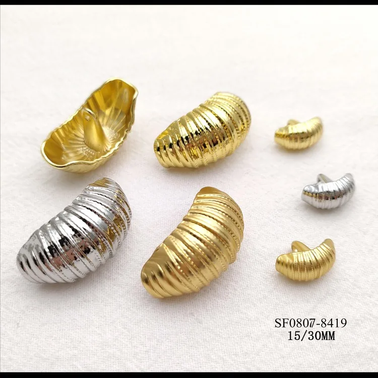 Metal buttons — style 23 by Senfa Mfg