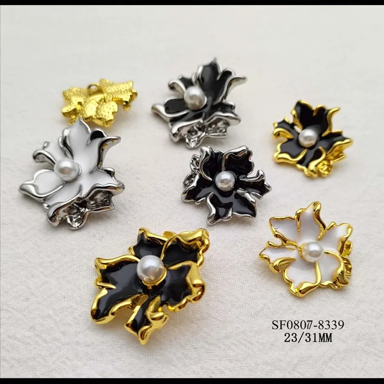 Metal buttons — style 27 by Senfa Mfg