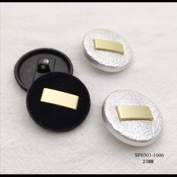 Metal buttons — style 42 by Senfa Mfg