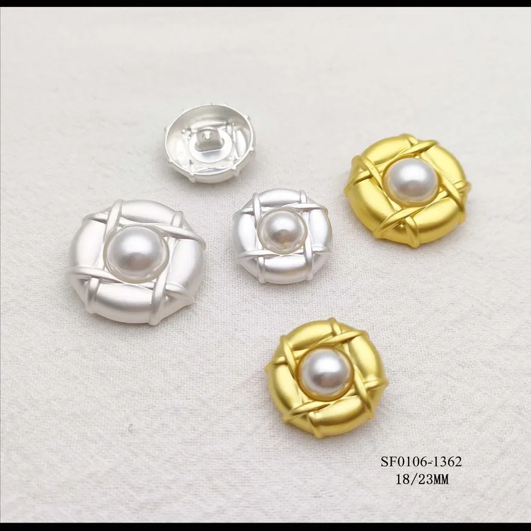 Metal buttons — style 69 by Senfa Mfg