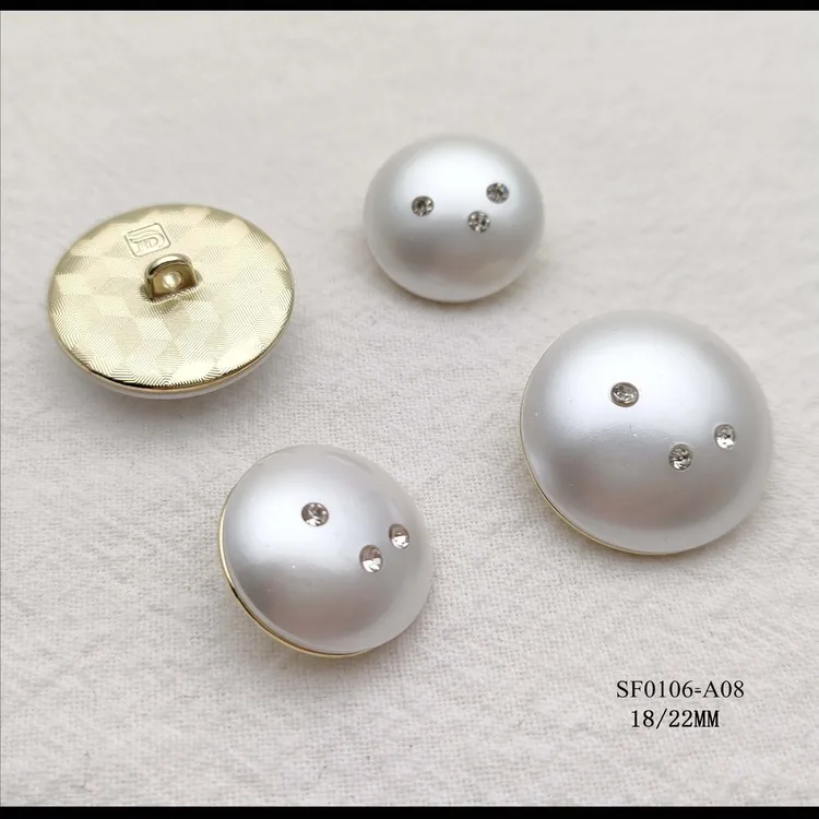 Metal buttons — style 82 by Senfa Mfg
